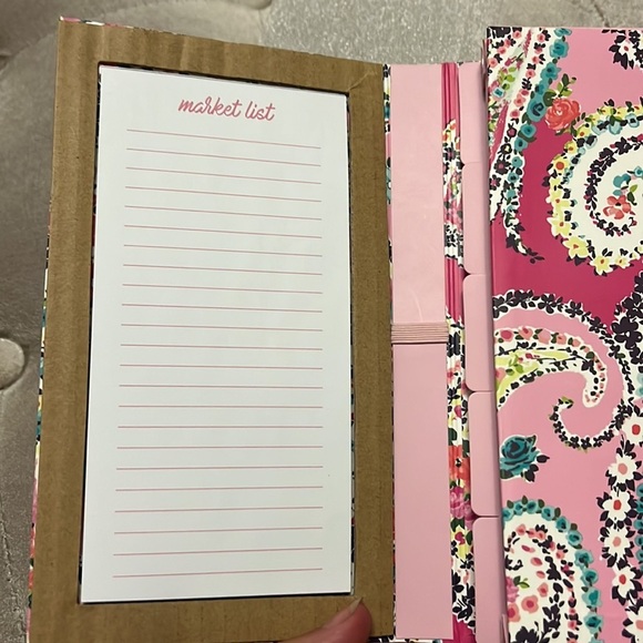 Vera Bradley, wildflower paisley, fuchsia market organizer, new, notebook inside - Picture 3 of 5